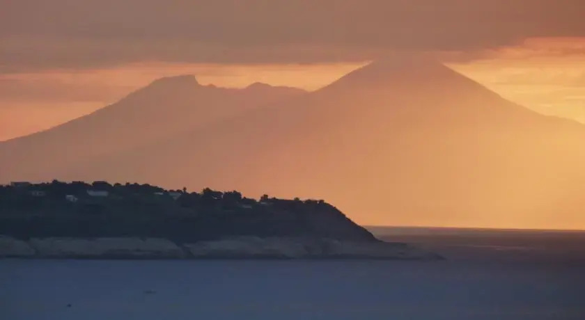 Ischia Paradise Corner