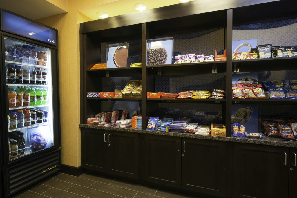 Hampton Inn & Suites Bismarck Northwest
