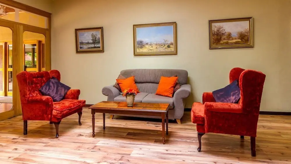 Hotel Numbi & Garden Suites