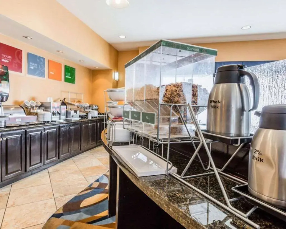 Comfort Suites Pell City