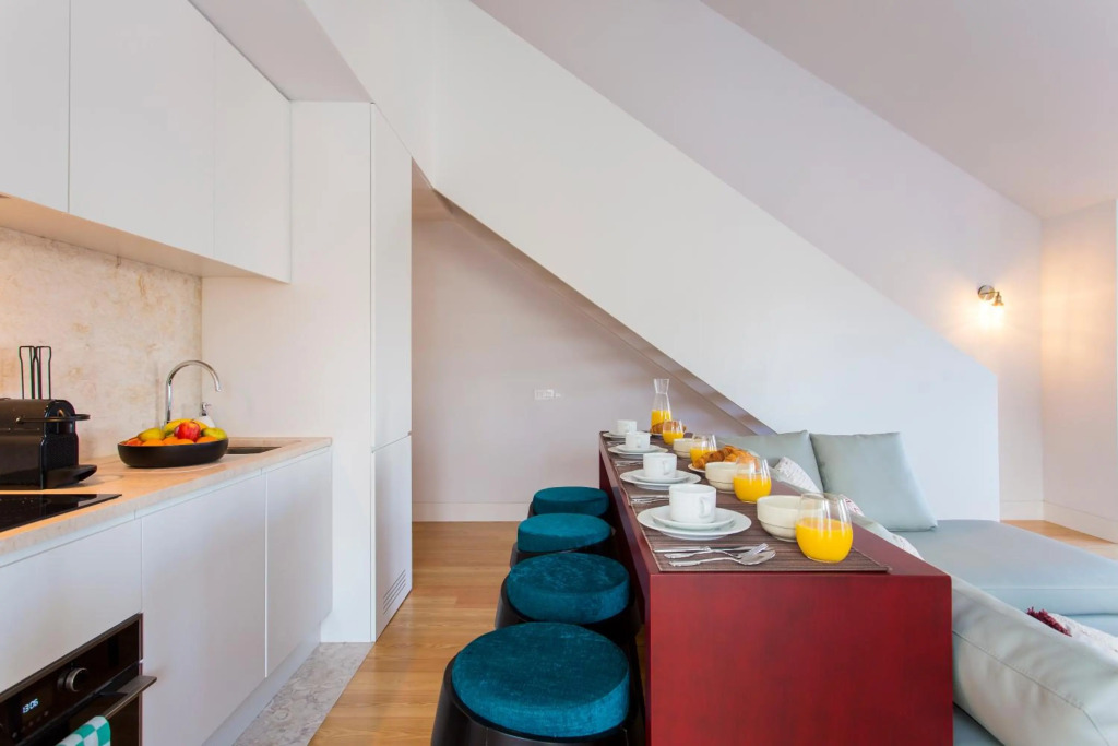 Leisure Luxury Downtown Duplex Lisbon by Altido
