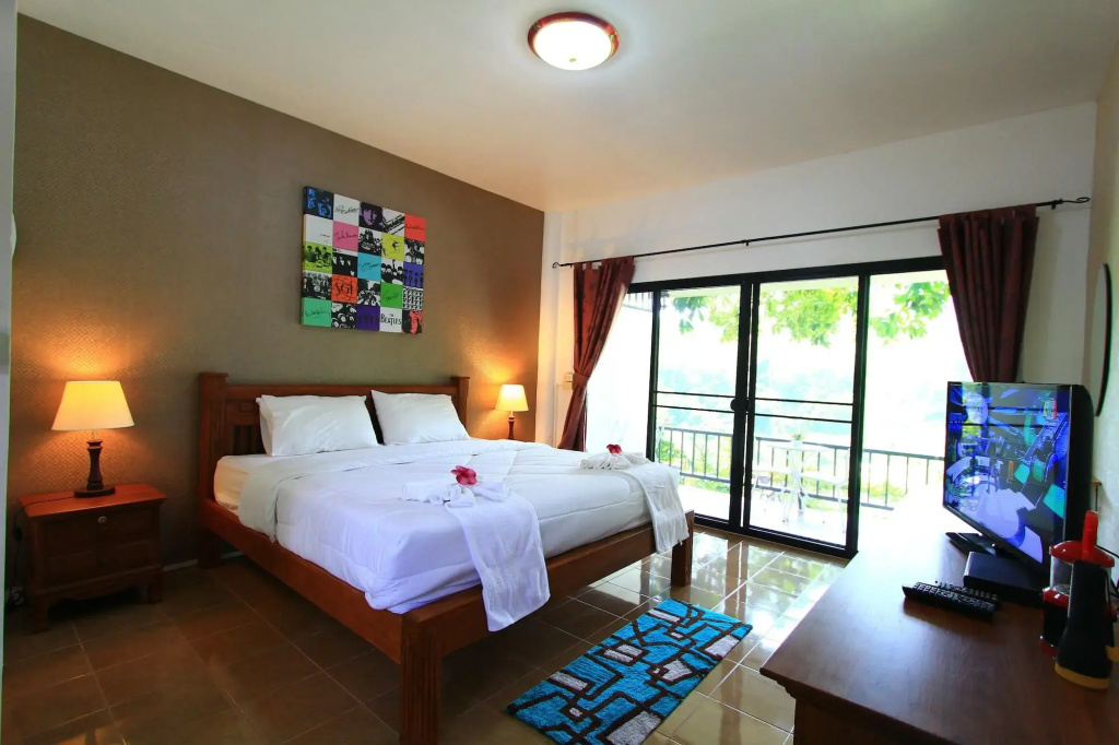 Silver Garden Resort