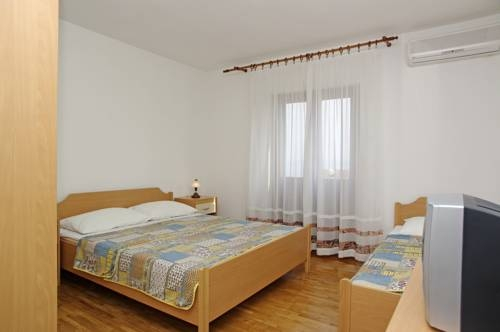 Adria Apartments