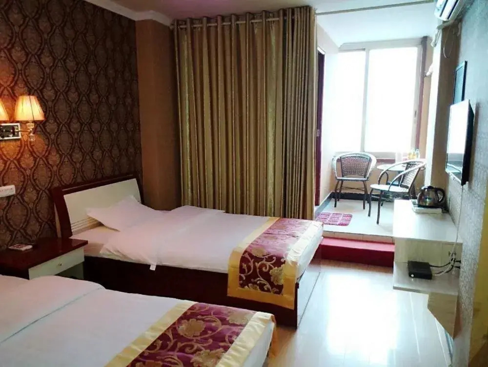 Luoyang Jushang Hotel (Jiulongtai)