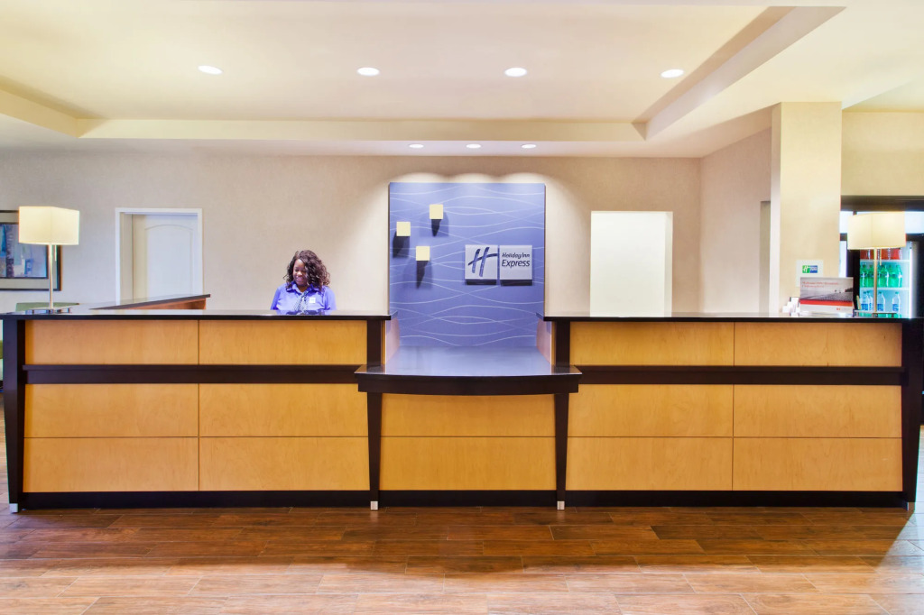 Holiday Inn Express Hotel & Suites Huntsville West - Research Park by IHG
