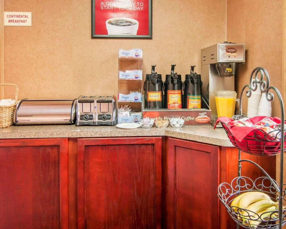 Econo Lodge Portland Downtown