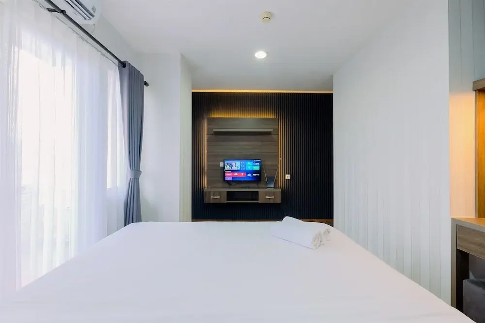 Best Deal and Modern 1BR Sentul Tower Apartment