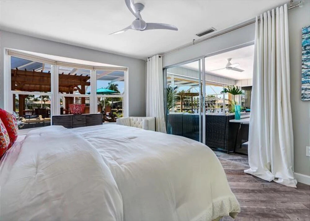 Bimini Breeze - True Waterside Living