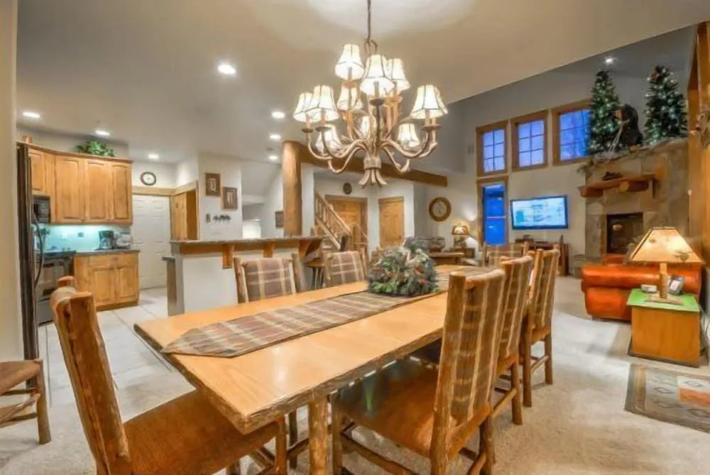 Mountain View At Eagleridge Town Homes