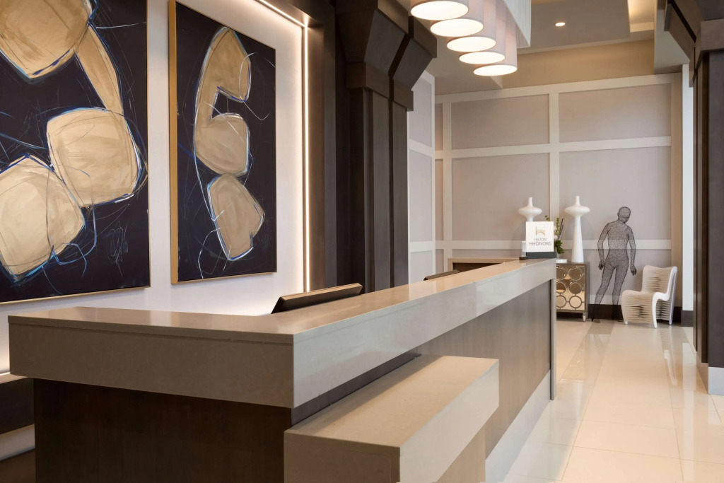Embassy Suites by Hilton Kansas City Olathe