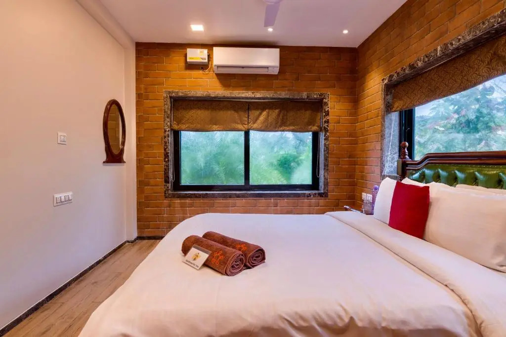 SaffronStays Evelyn Greens, Lonavala - pet-friendly pool villa in a quiet neighbourhood