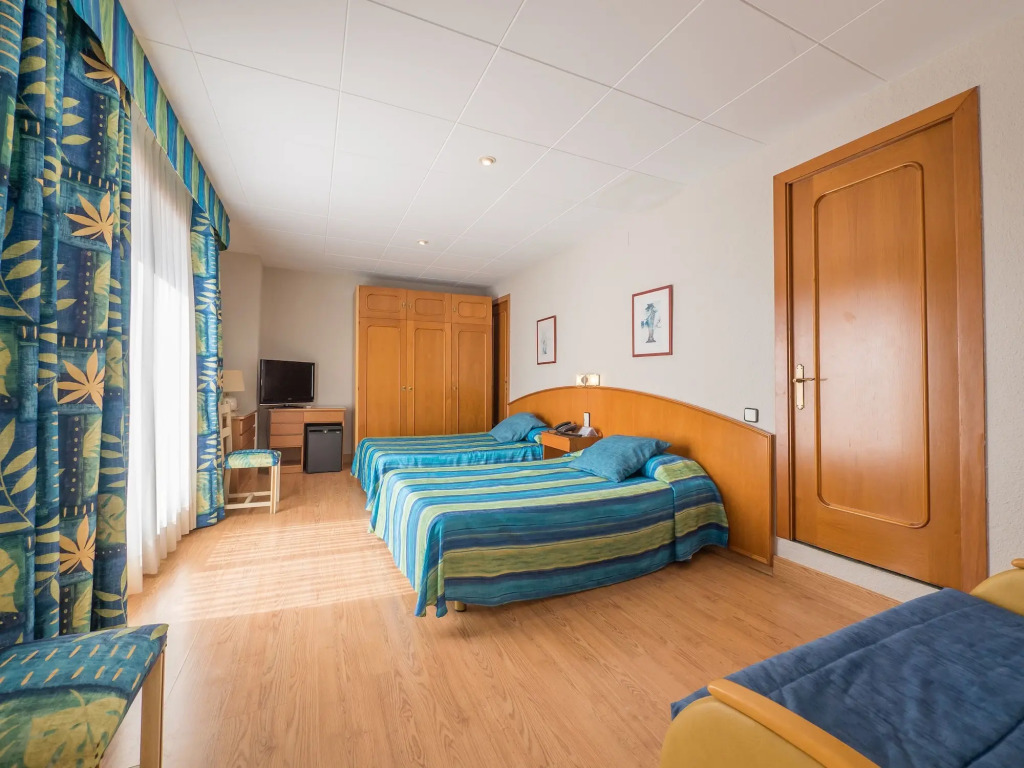 Garbi Calella Hotel
