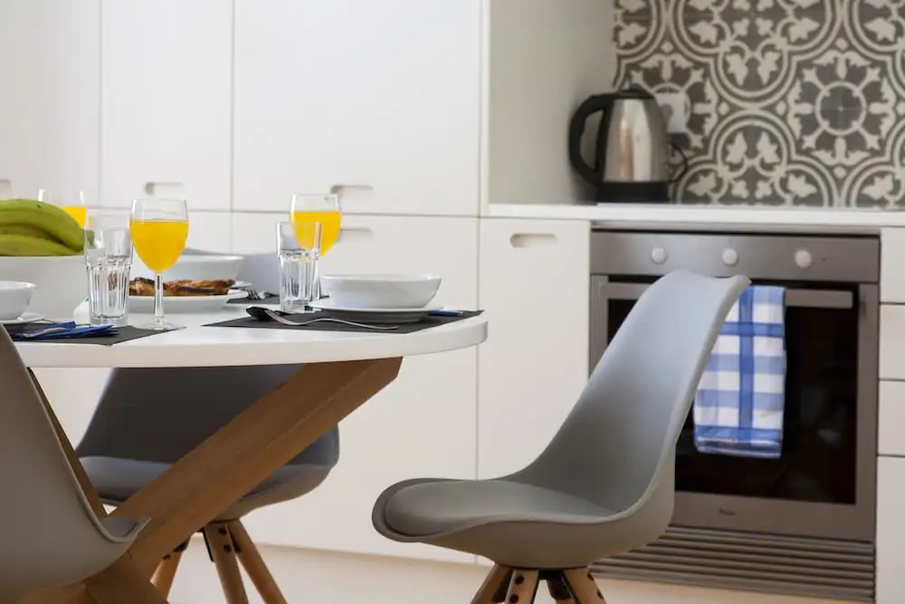 GuestReady - Downtown Design Apartments