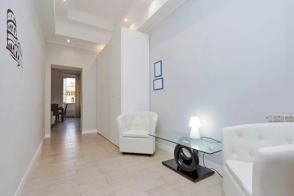 Apartment With 2 Bedrooms In Roma, With Wonderful City View And Wifi