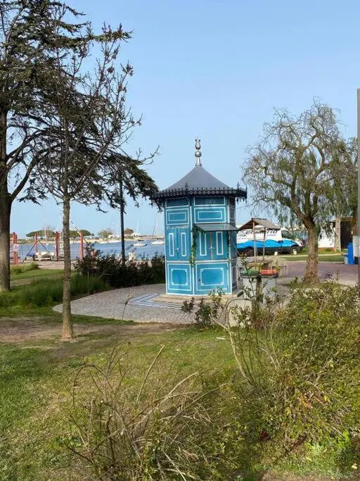 Seixal Old Town River View Apartment