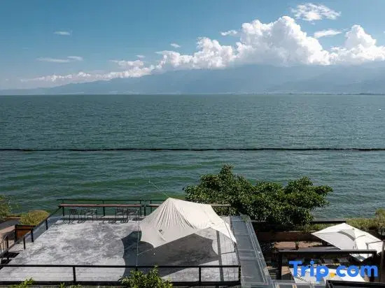 Dali Xihaimu Dui Scenic Vacation Homestay (Shuanglang)