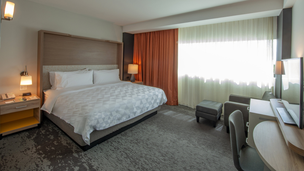 Holiday Inn & Suites - Merida La Isla by IHG