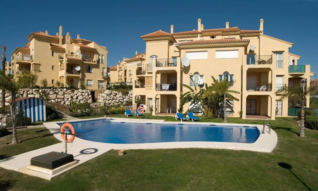 Apartamentos Atalayas de Riviera