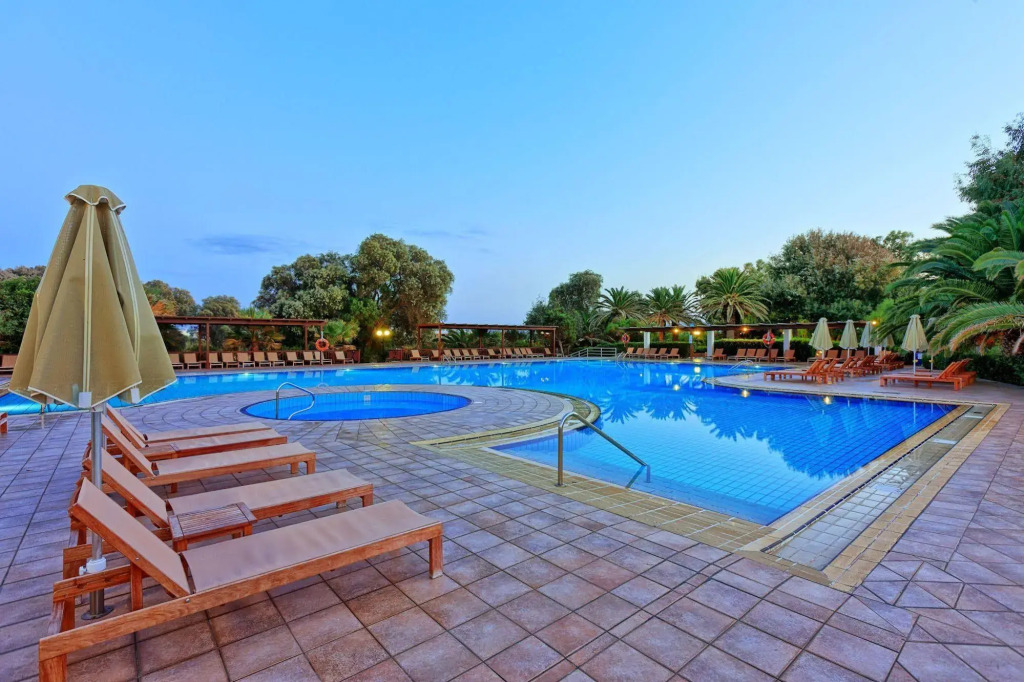 Apollonia Beach Resort & Spa