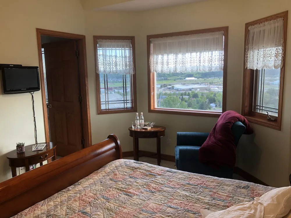 Rocky Mountain View Bed & Breakfast