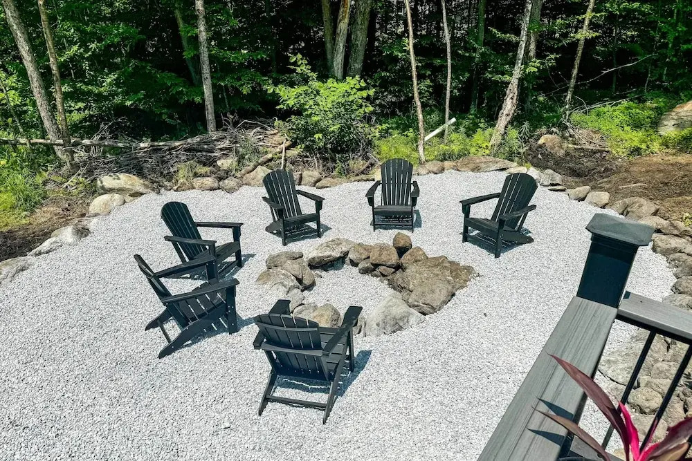 Near Hiking Trails & Ski Resorts: Killington Home!