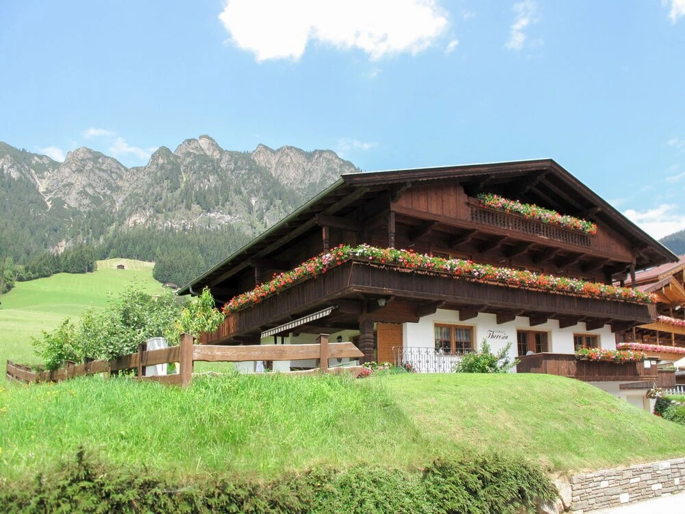 Elisabeth Alpbach in Alpbach