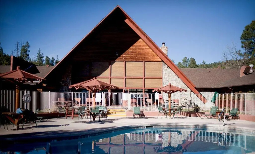 Kohls Ranch Lodge