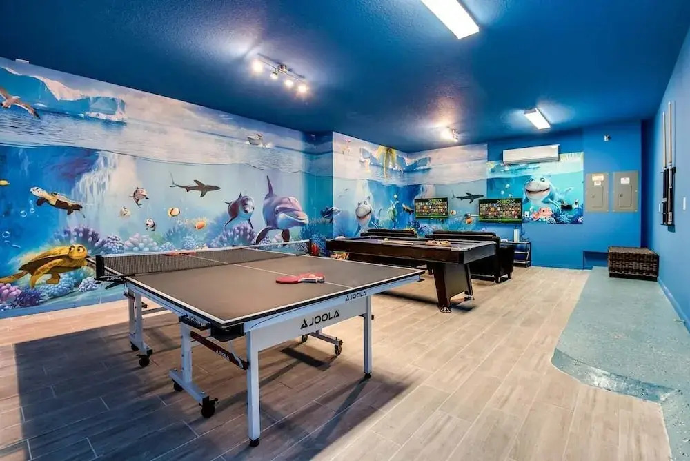 2473 Shanti · Deepsea World/15 Suites/sleep 30/oversize Pool&spa