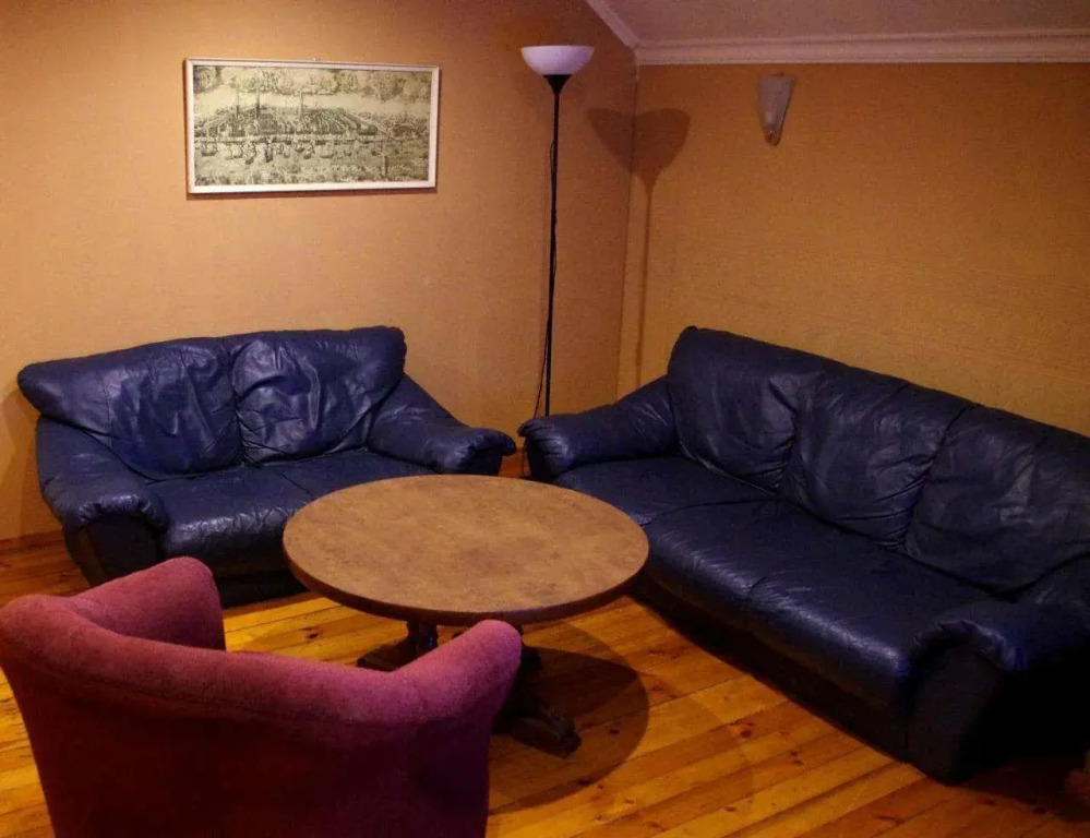 Villand Hotel with Free Private Parking and Self Check In