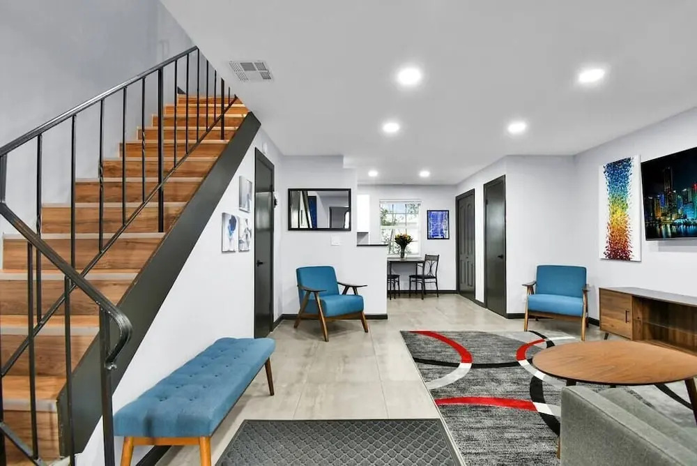 Private 2-bedroom Wilton Villas