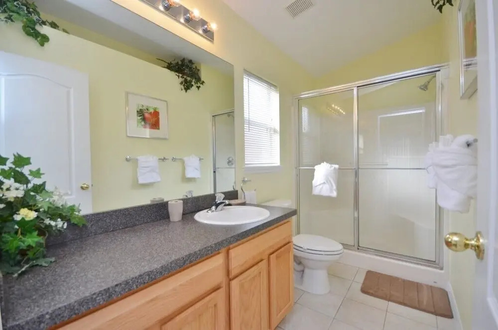 5-Bedroom Villa in Davenport 193RWC
