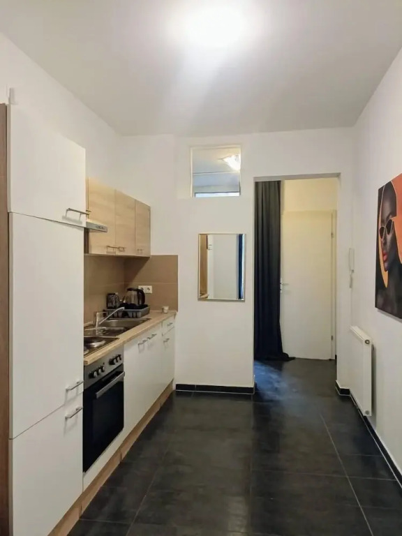 Comfy 3BR Apt for Groups Near Park