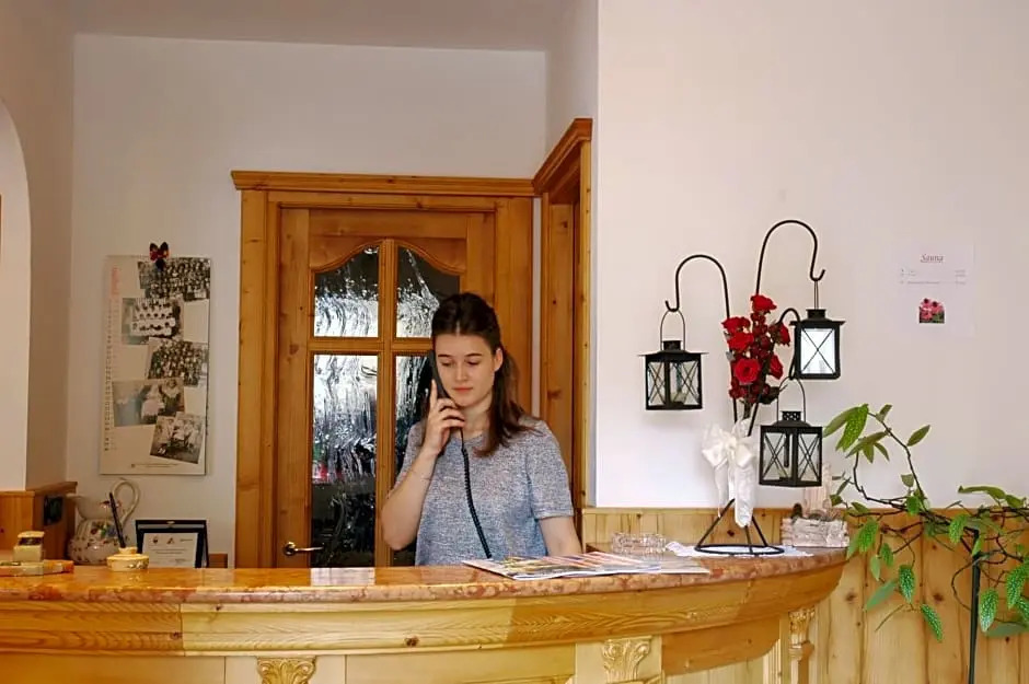 Hotel Siror