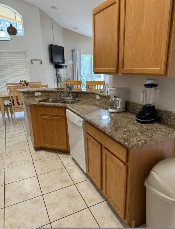 Family Retreat 4 Bed Home in Southern Dunes
