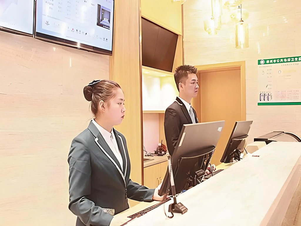 City Comfort Inn Chenzhou Youa International Plaza