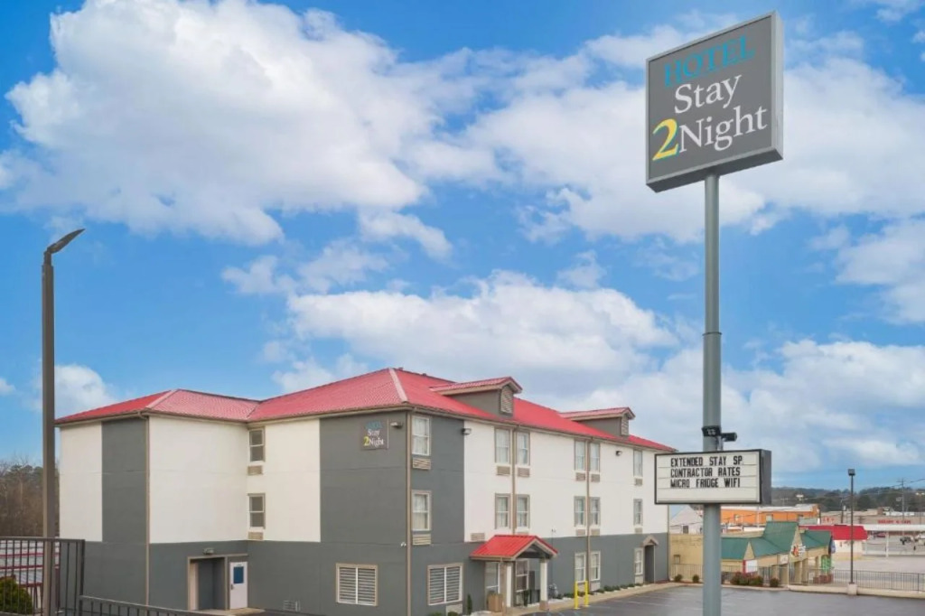 Super 8 by Wyndham Chattanooga East - Hamilton Place