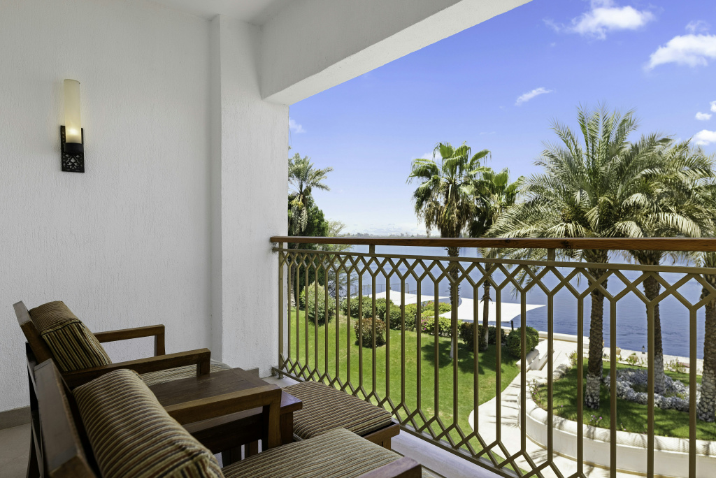 Hilton Luxor Resort & Spa