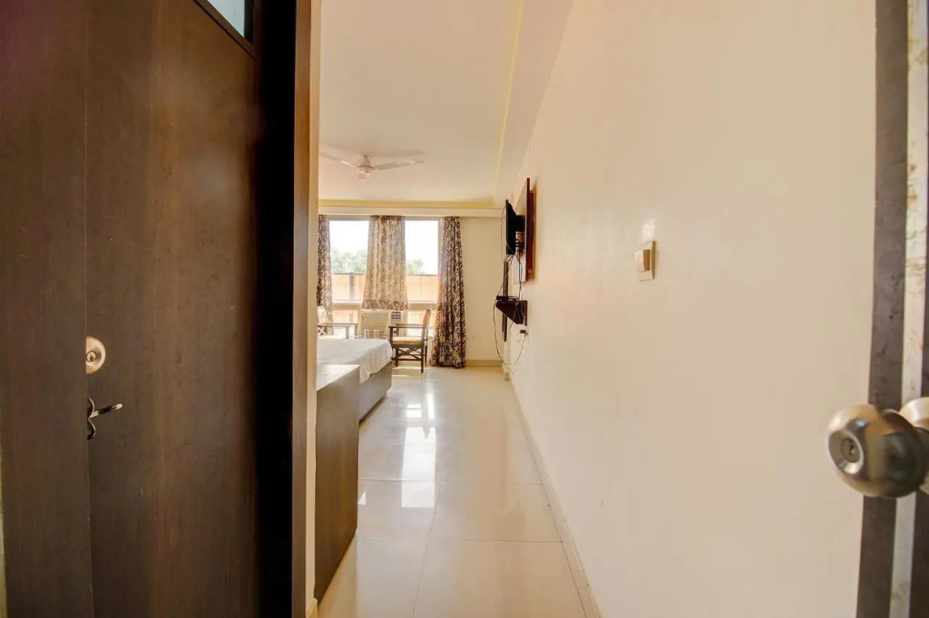 FabHotel PS Grand