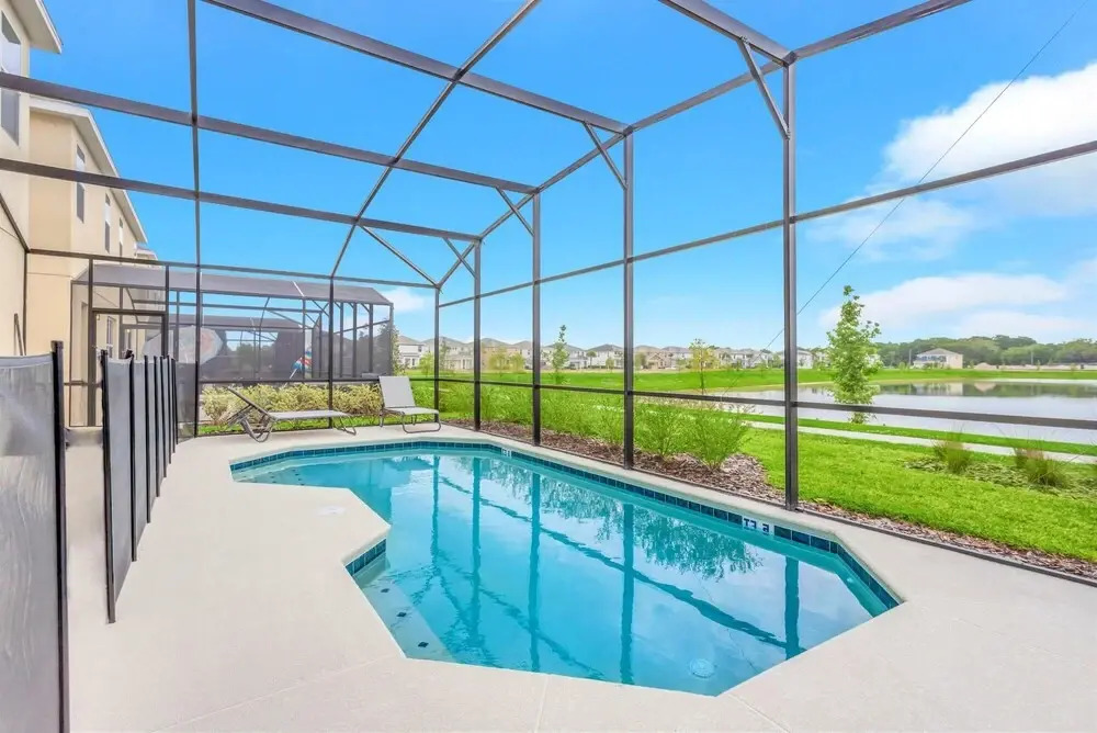 8BR Resort Mansion - w Pool Games Room BBQ