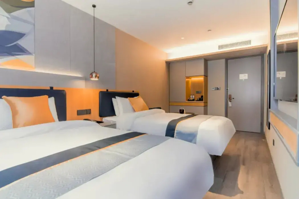 Home Inn Selected (Shanghai Expo Garden, Chengshan Road Metro Station)