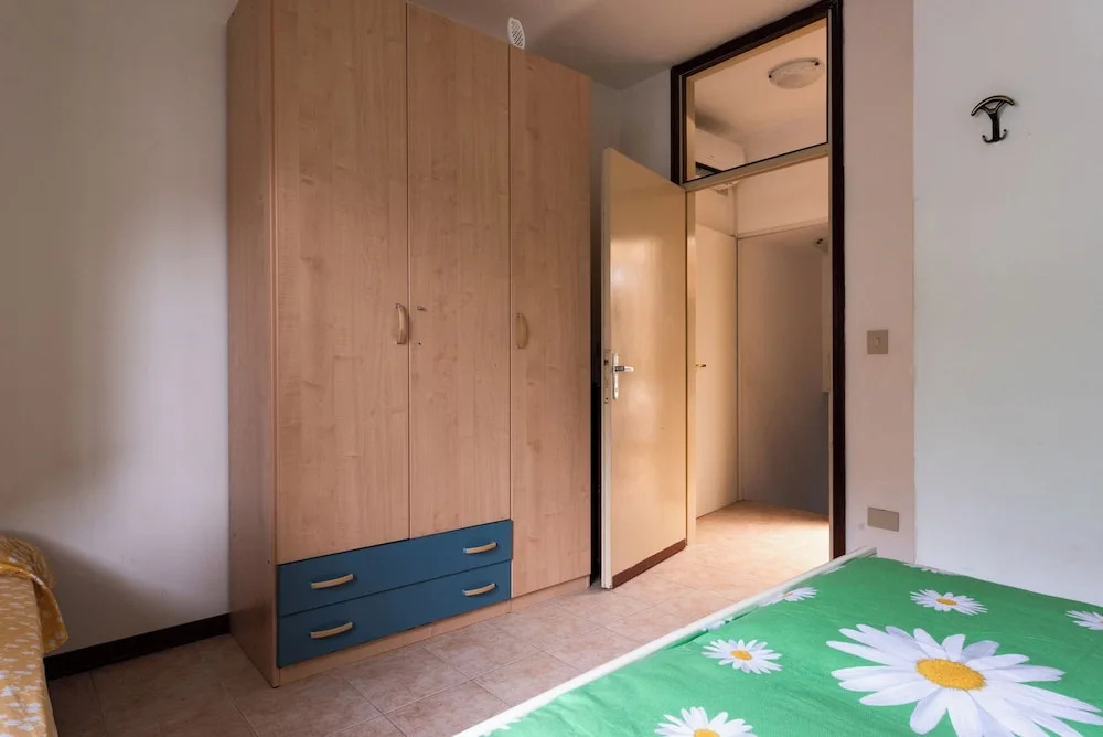 Luminous Flat in Bibione With Garden