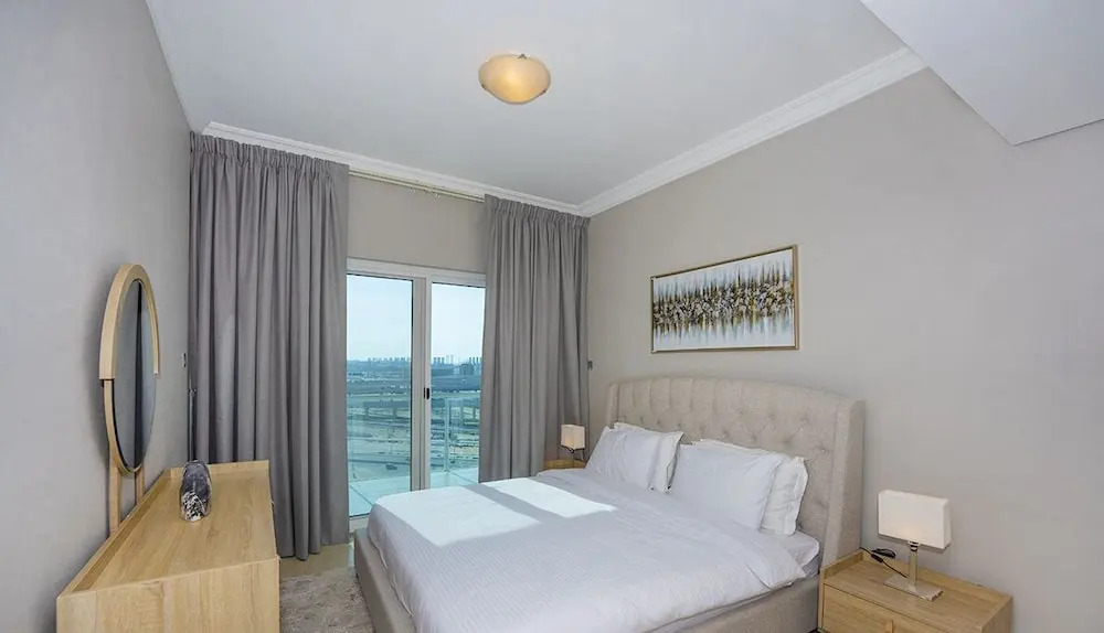 Homesgetaway - JLT Lake Views 1BR