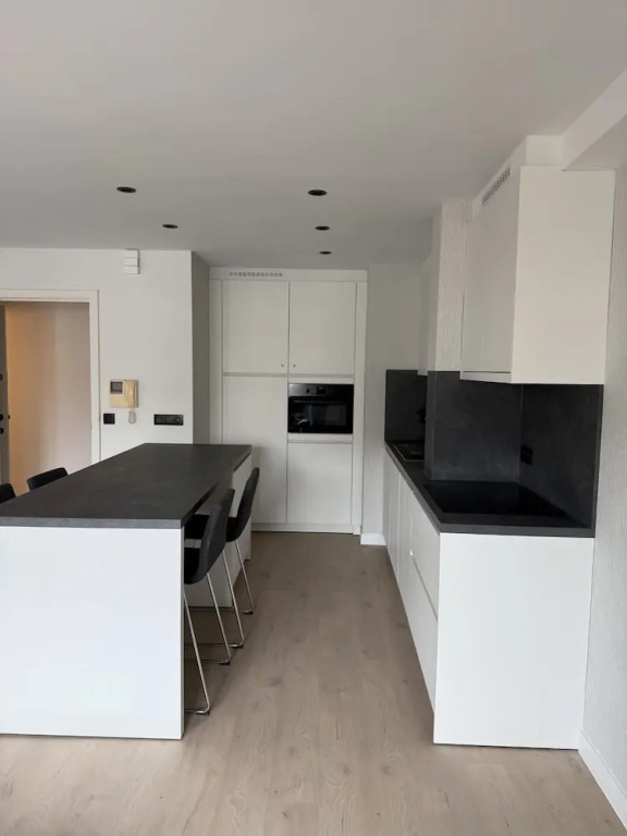 2 Bedrooms Familyfriendly Center Ostend