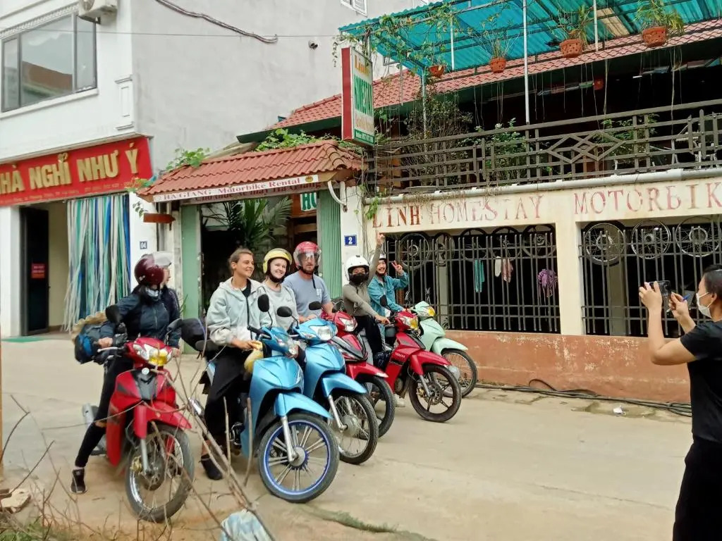 Linh Homestay and motorbikes rent