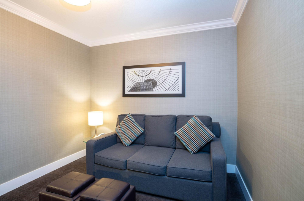 Sandman Hotel & Suites Vancouver Airport