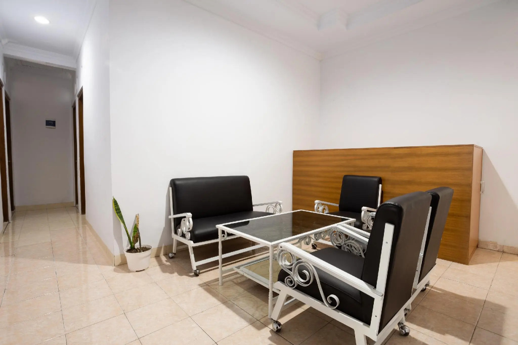 Halona Residence near Pakuwon Mall Jogja Mitra RedDoorz