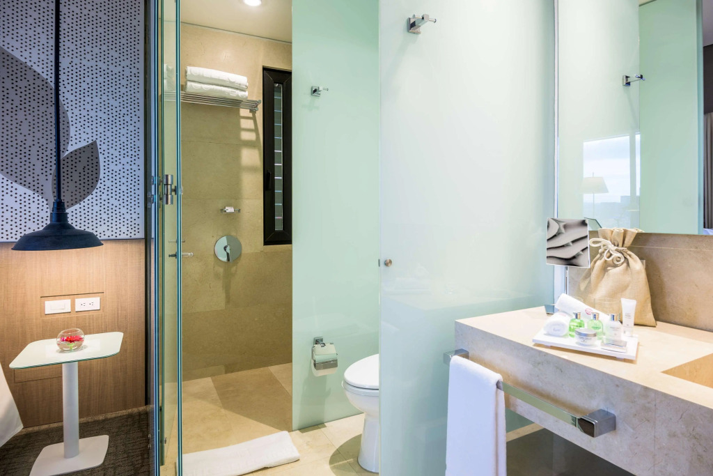 NH Collection Bogota Terra 100 Royal