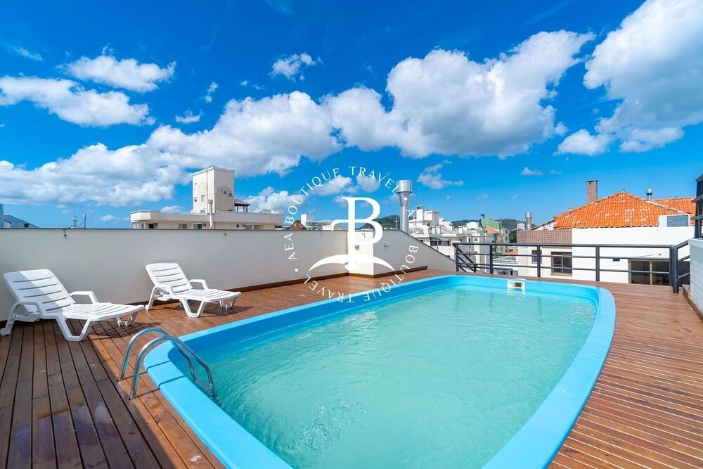 Vista mar 2 suítes e piscina exterior