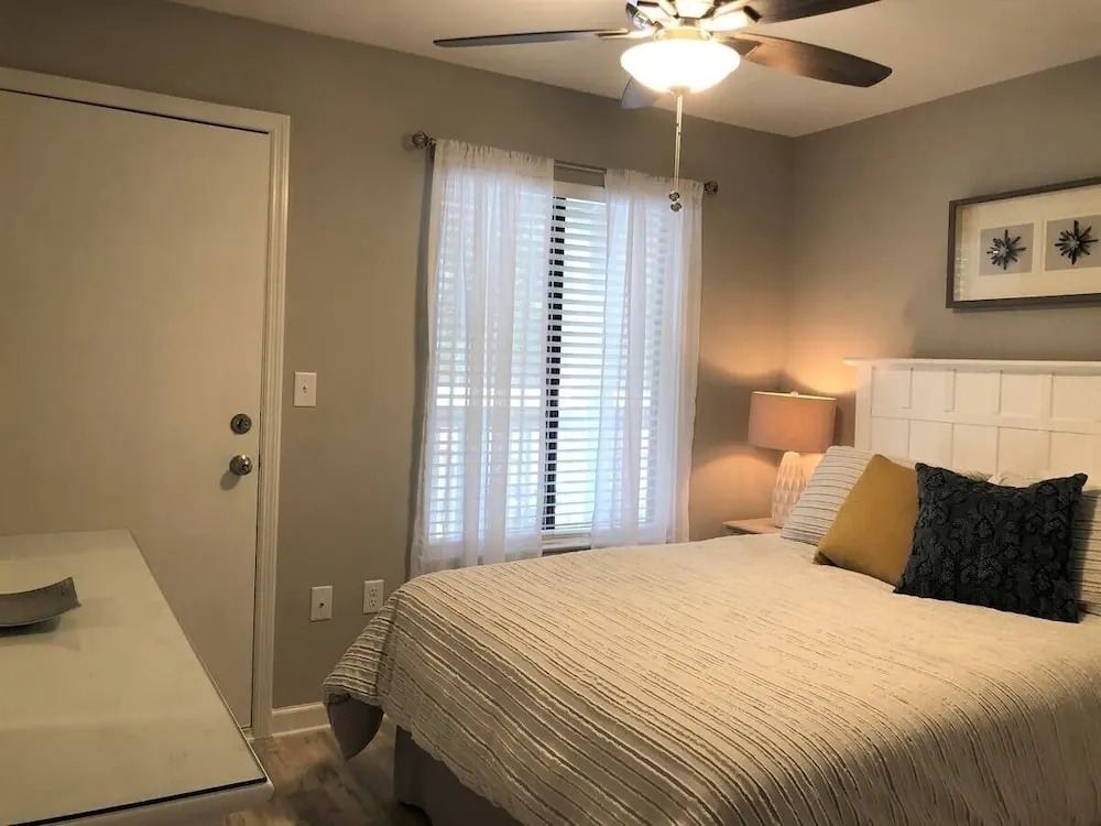 Remodeled 2br/2ba Coastal Gem On Port Royal Sound! 2 Bedroom Condo