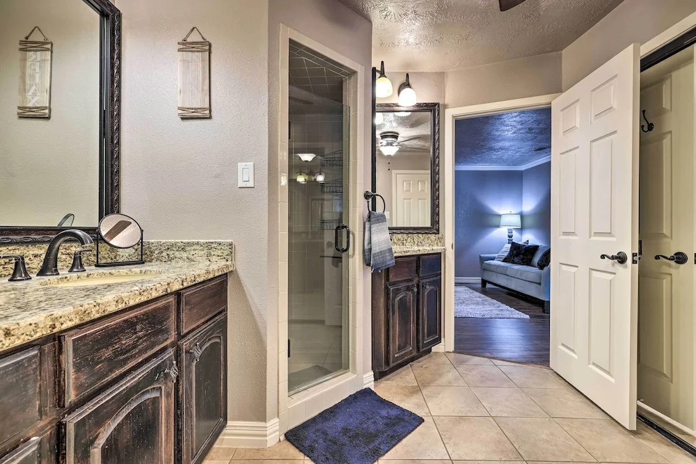 Canyon Lake Home: Hill Country & Water Views!